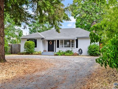 275 W Park St, Grants Pass, OR, 97527