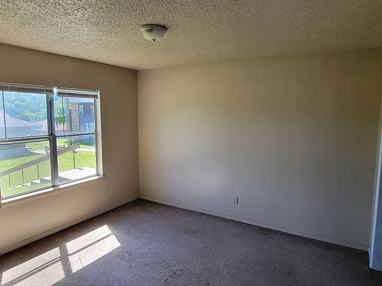 1526 Pineville Rd — Photo 12