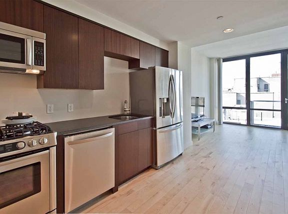 4th image of 215 Avenue B APT 6C