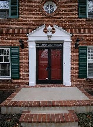 2nd image of 14 The Orchards Ln
