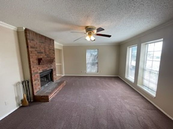 2nd image of 707 Brookhaven Dr