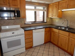 1508 N Harlem Ave APT 2W, River Forest, IL 60305