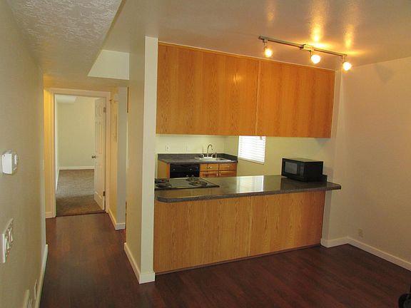 3rd image of 4868 S Highland Cir APT 6