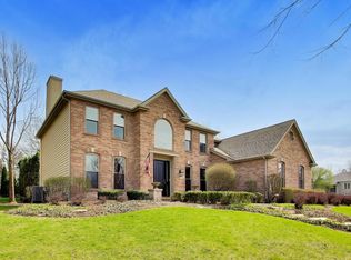26W363 Torrey Pines Ct, Winfield, IL 60190