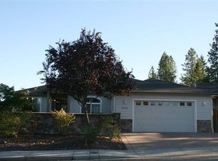 2731 SW Denton Trl, Grants Pass, OR 97527