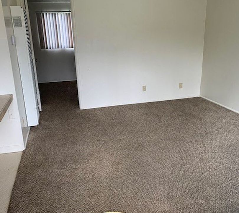 1st image of 1101 E Airport Ave