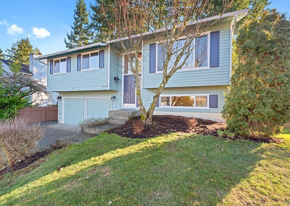 1st image of 3265 Westminster Dr SE