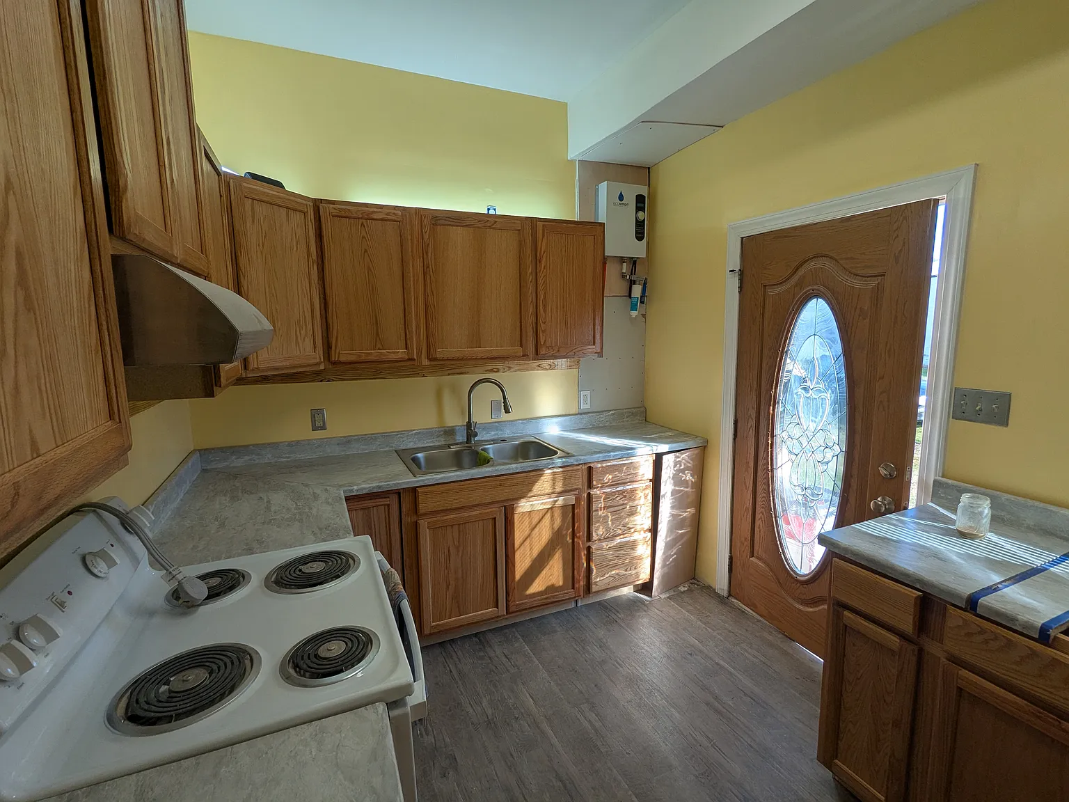 112 Maifeld Ave — Photo 3