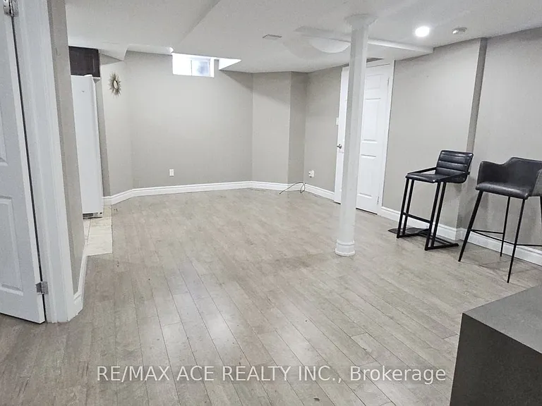14 Kentview Cres #BASEMENT — Photo 8