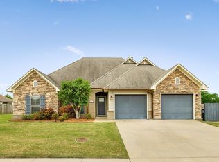 2045 Bellingrath Gdns, Conway, AR 72034