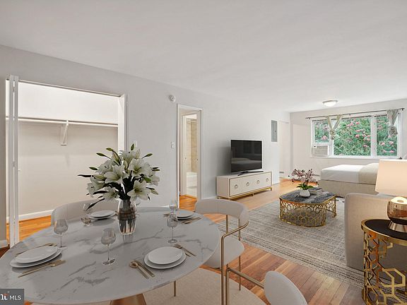 4th image of 111 Lee Ave APT 302