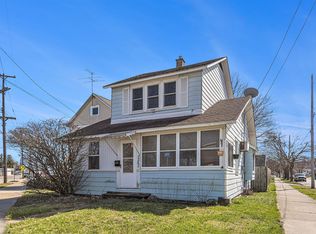 1242 Walker Ave NW, Grand Rapids, MI 49504