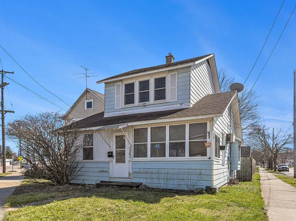 1242 Walker Ave NW, Grand Rapids, MI 49504