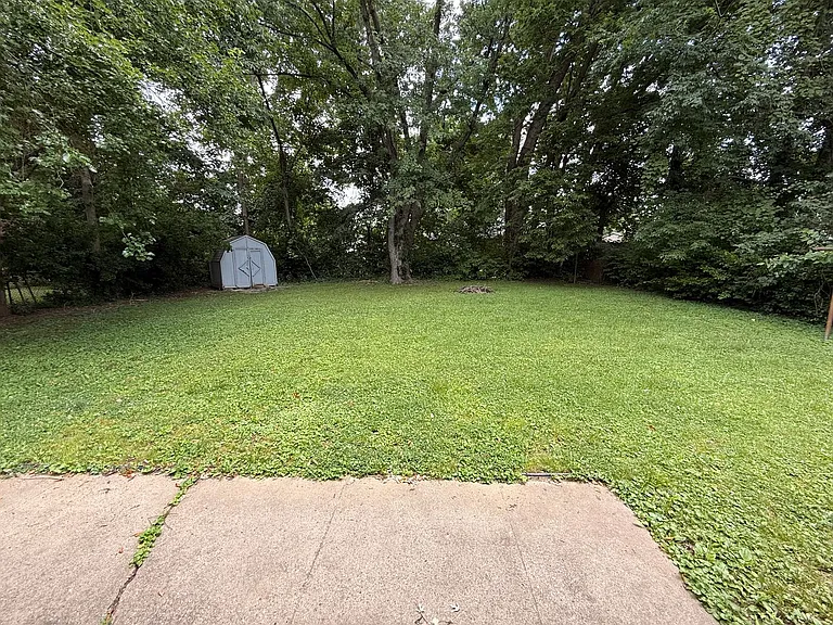 10705 Grafton Hall Rd — Photo 12
