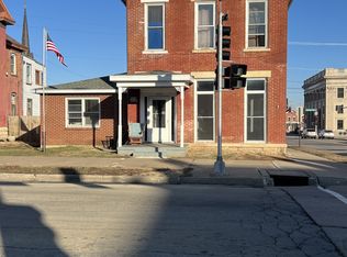 1404 Iowa St #2, Dubuque, IA 52001