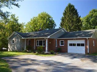 901 State St, Hendersonville, NC 28739