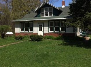 5038 Michillinda Rd, Whitehall, MI 49461