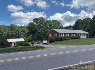 390 Airport Rd, Taylorsville, NC 28681