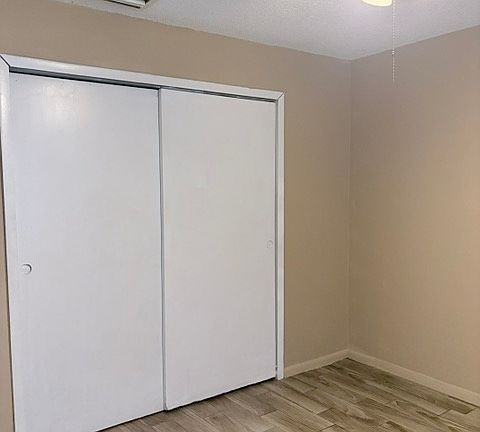 4th image of 8117 N Mulberry St APT B