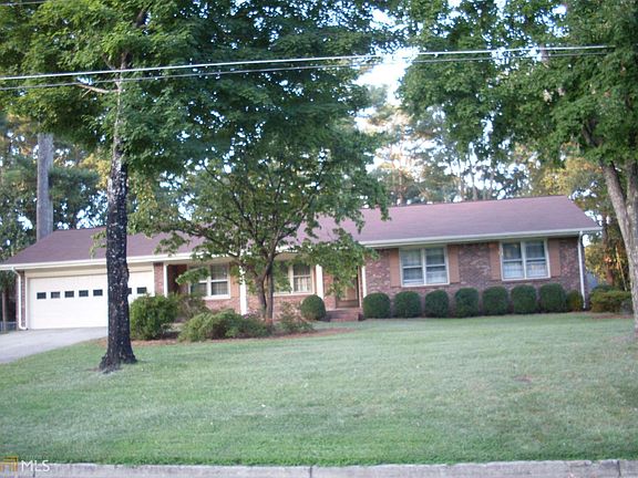 4th image of 2334 Amber Woods Dr