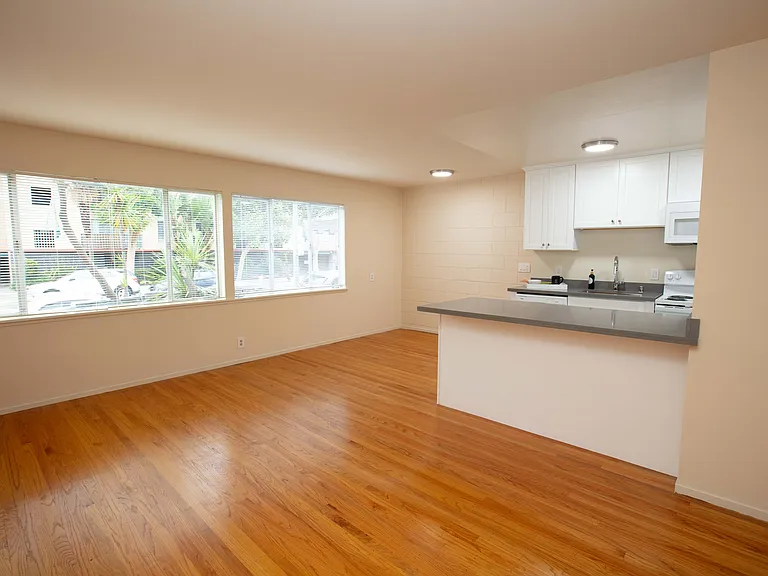1540 Jackson St — Photo 20