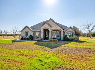 1136 Tremont Ln, Granbury, TX 76049