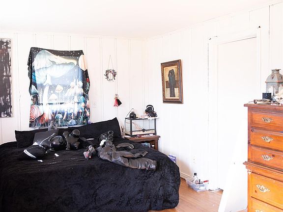 4th image of 5030 Old Railroad Bed Rd