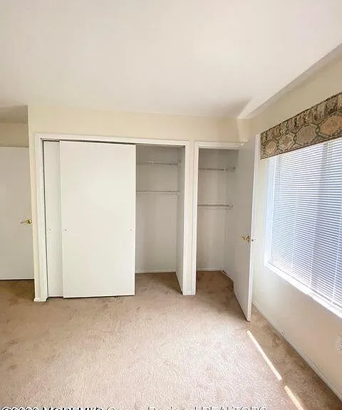118 Amberly Dr #D — Photo 10
