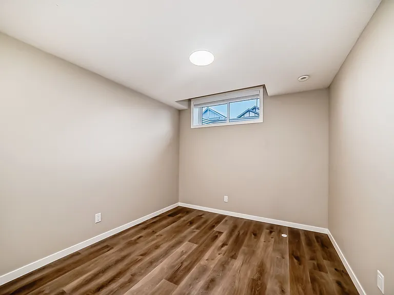 345 Magnolia Way SE — Photo 55