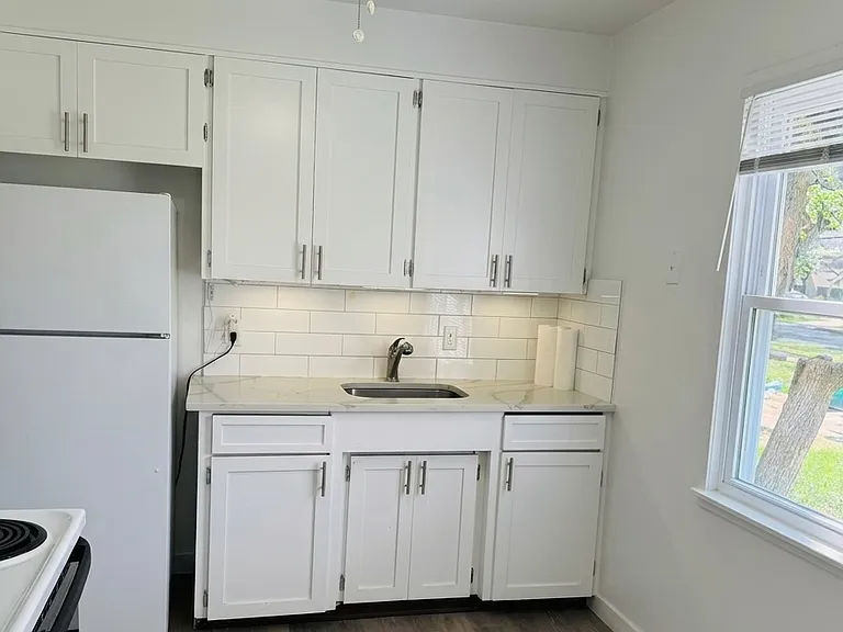 6442 Springwood Rd — Photo 3