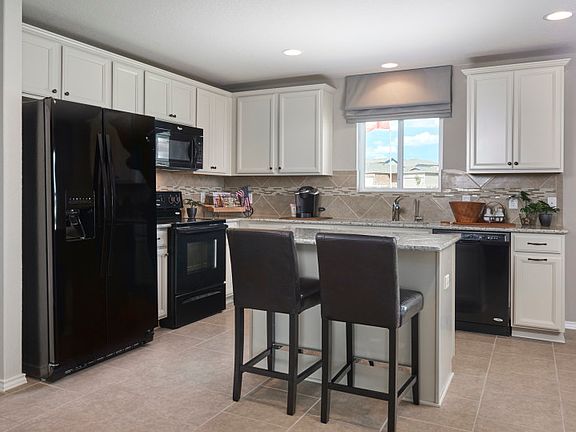 Spacious Kitchen