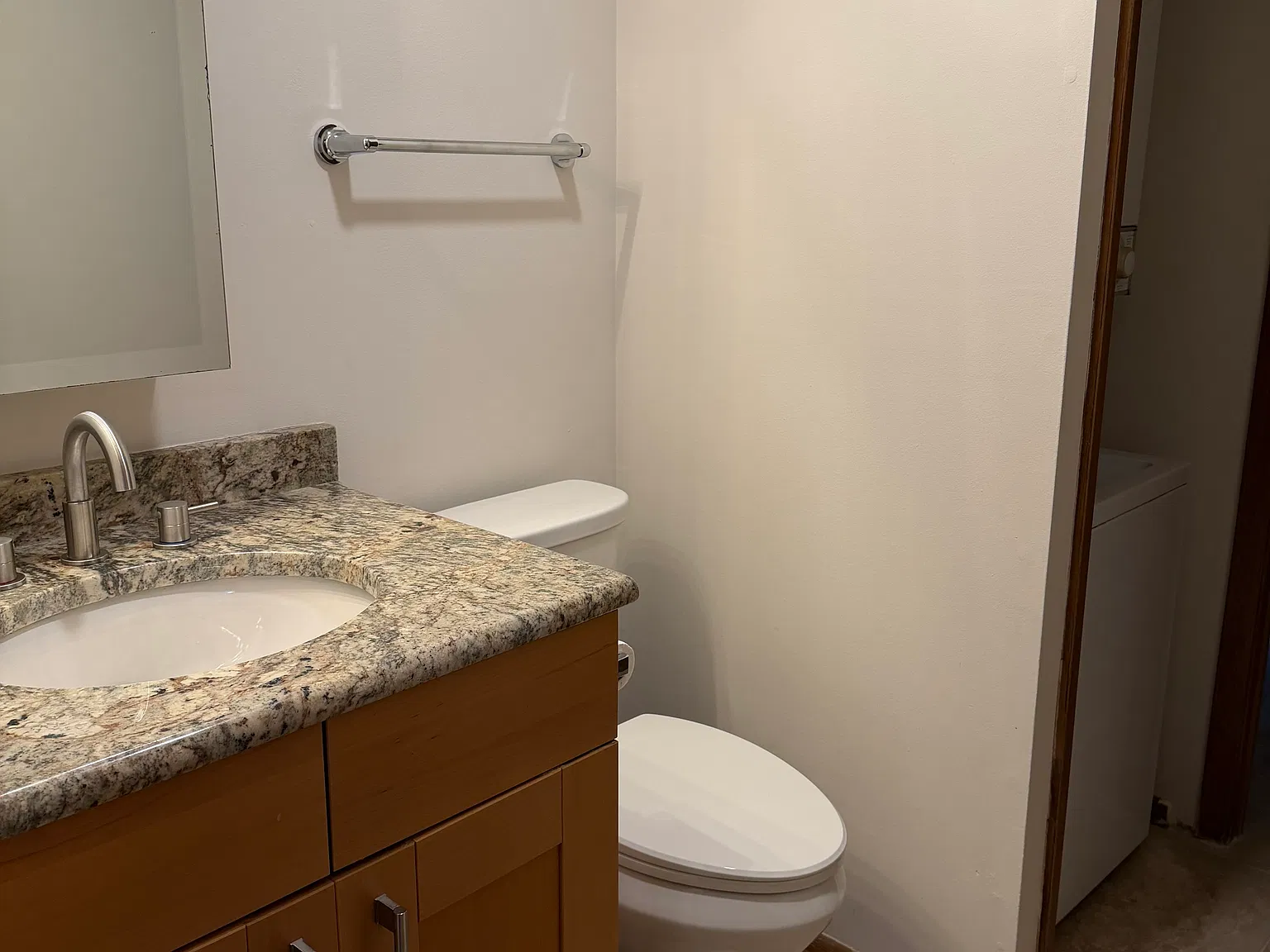 2 bed, 1.5 bath, 948 sqft, $1,950 — Photo 4