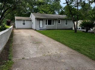 1131 E Red Bud Rd, Knoxville, TN 37920