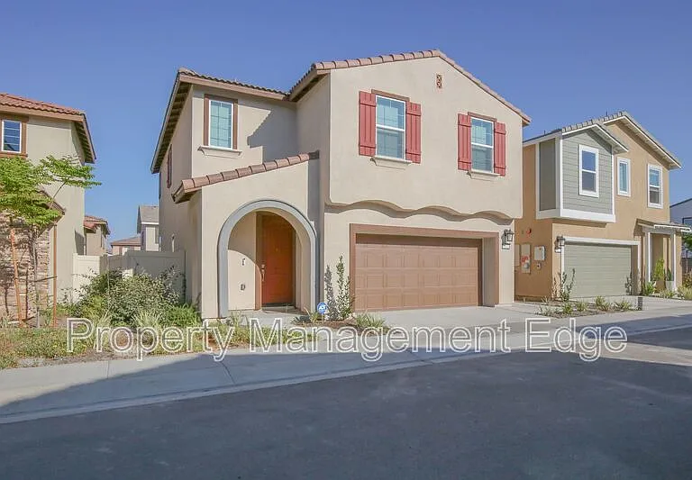 36644 Desert Tortoise Rd — Photo 3