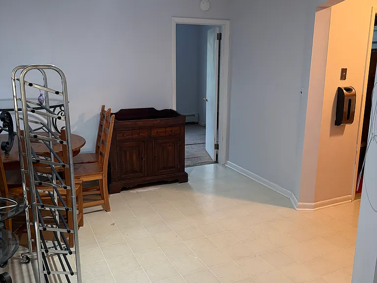 158 Pierre Ave #2 — Photo 7