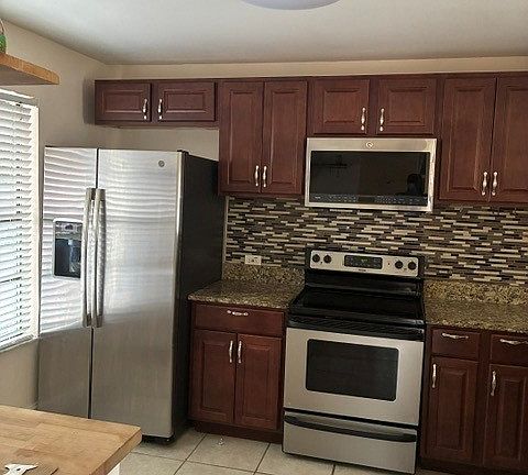 2nd image of 596 Swallow Ct