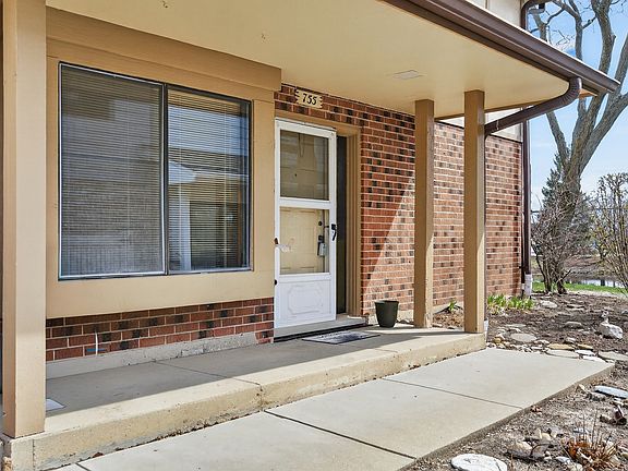 3rd image of 755 Whalom Ln #2C2
