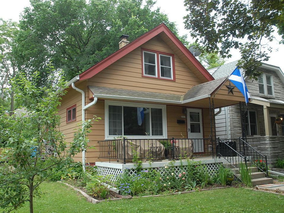 1st image of 6823 Auburn Ave