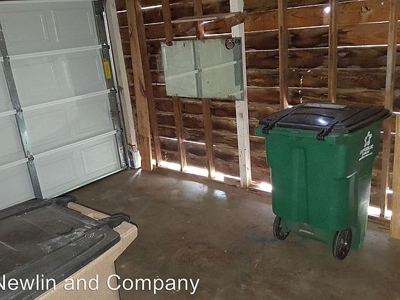 2nd image of 3016 San Antonio St