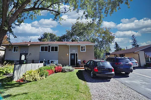 15 Laurie Ct #A Photo 1