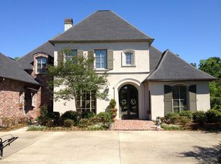 11863 Lake Estates Ave, Baton Rouge, LA 70810