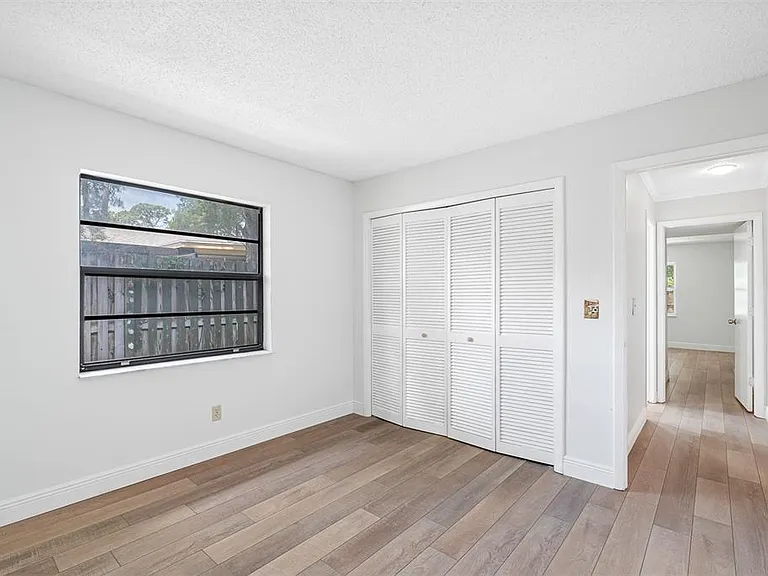 3601 Fairway Forest Cir — Photo 20