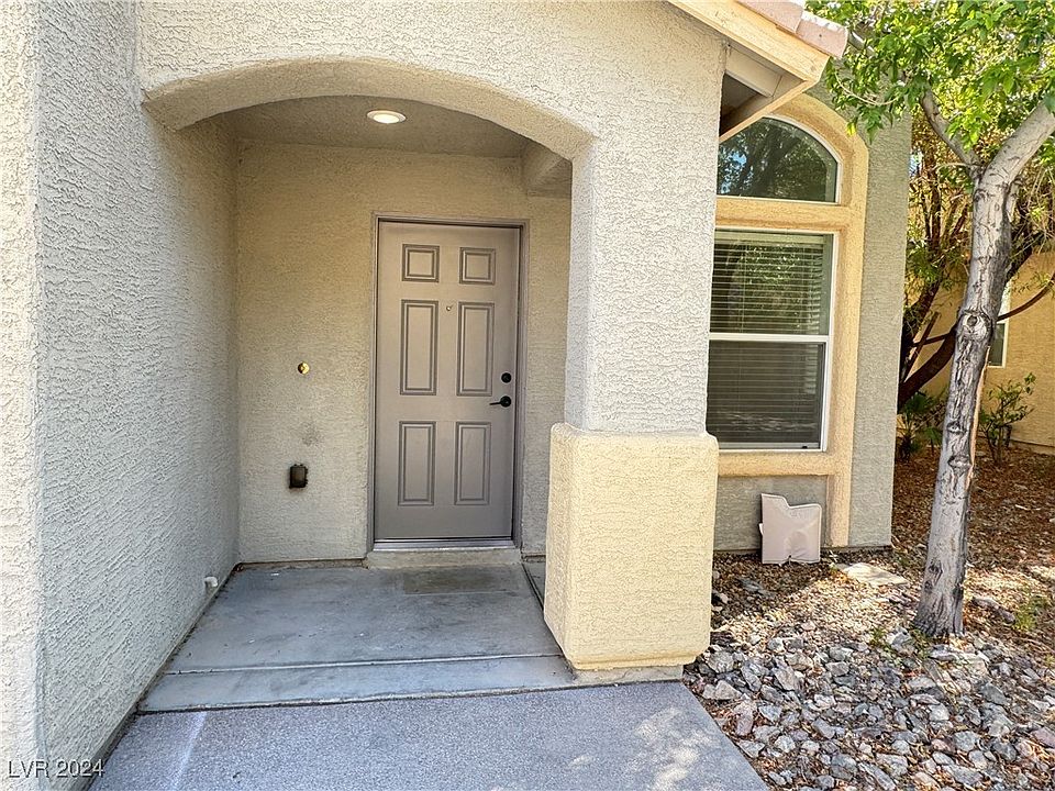 8755 Brindisi Park Ave Las Vegas NV Zillow