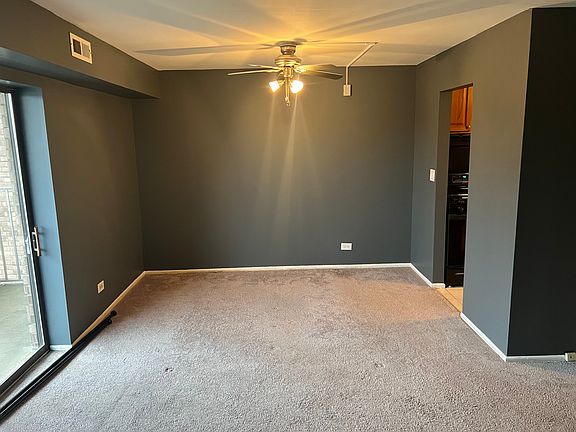 4th image of 1460 Fairlane Dr APT 324