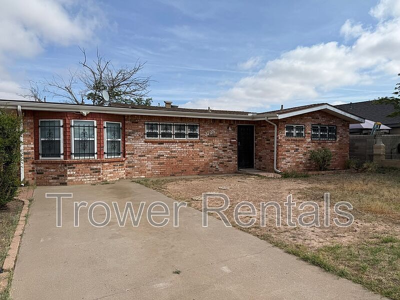 1st image of 3728 Holley Ave