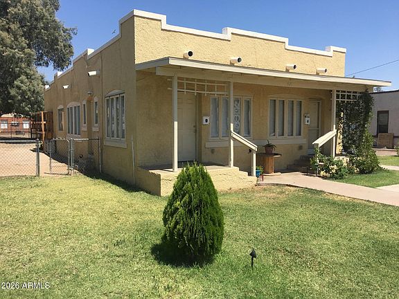 3rd image of 421 N 18TH Drive
