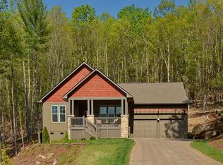90 Greenwells Glory Dr, Biltmore Lake, NC 28715
