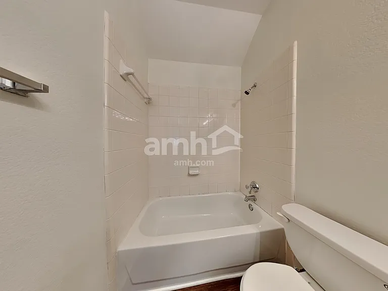 1481 Apenzell Ln — Photo 18
