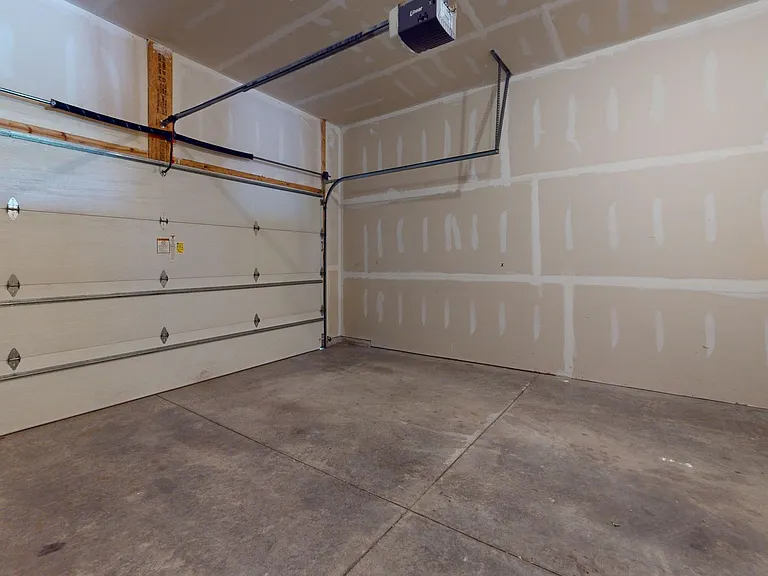 2301 Lincoln Ave — Photo 11