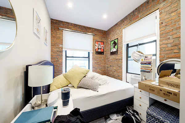 Rented by Douglas Elliman | media 9